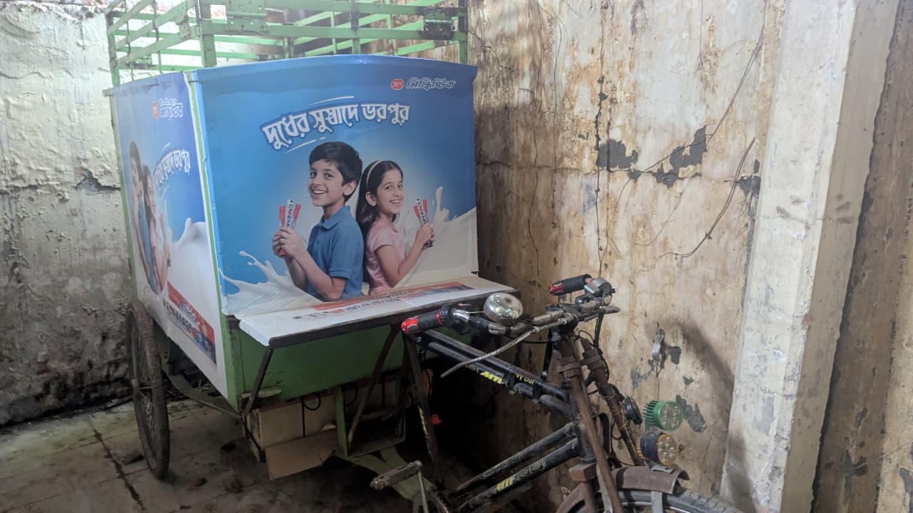 auto delivery van